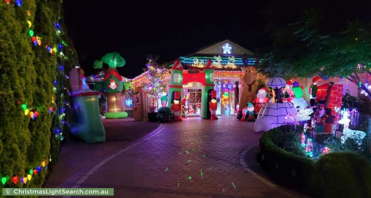 Point Cook Christmas light 2.jpg