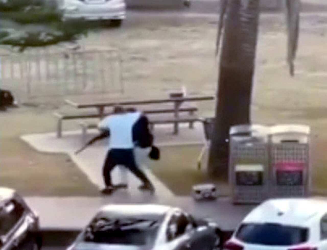 Sydney citizen hero disarms attacker during Bondi Beach shooting