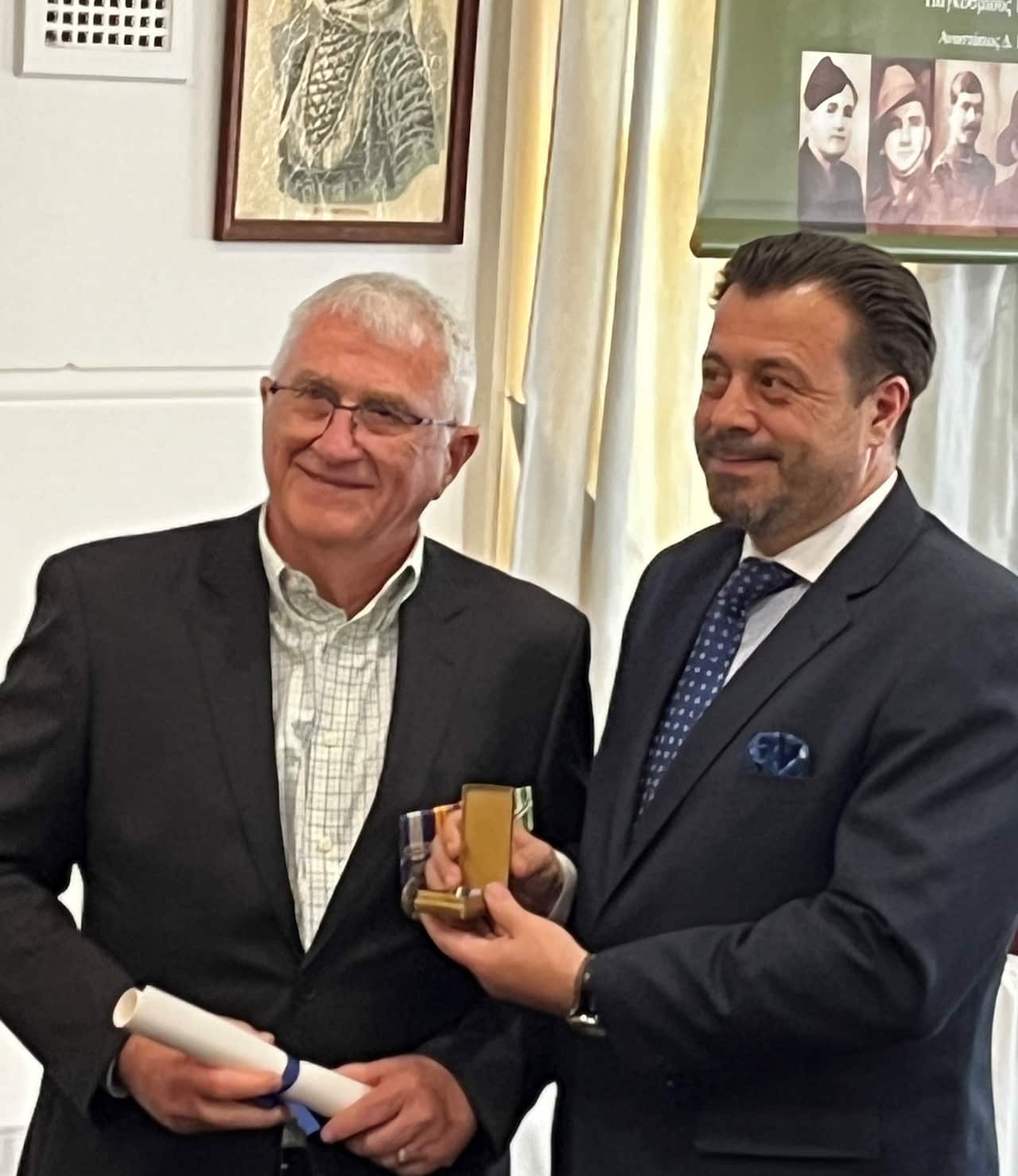 L: Michael Byrne, the son of Australian veteran Kevin Byrne, photographed with the Greek Consul in Melbourne, Emmanouil Kakavelakis, Hellenic RSL, November 2023, Melbourne 