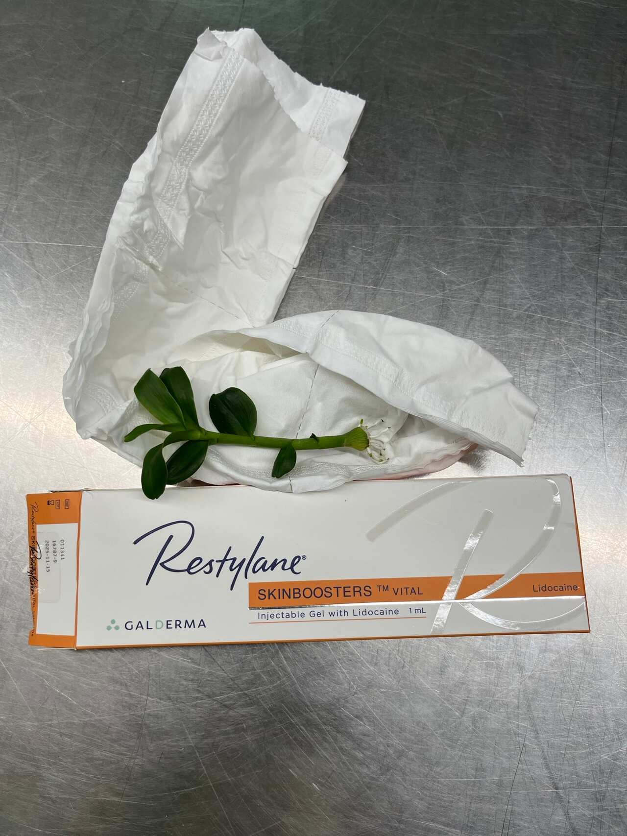 18 May Melbourne - Plant cutting concealed in botox box.jpeg