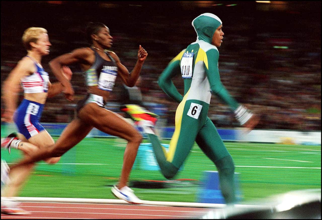 Sydney Olympics: Athletics: Cathy Freeman Wins Women'S 400 Meters Final In Sydney, Australia On September 25, 2000.