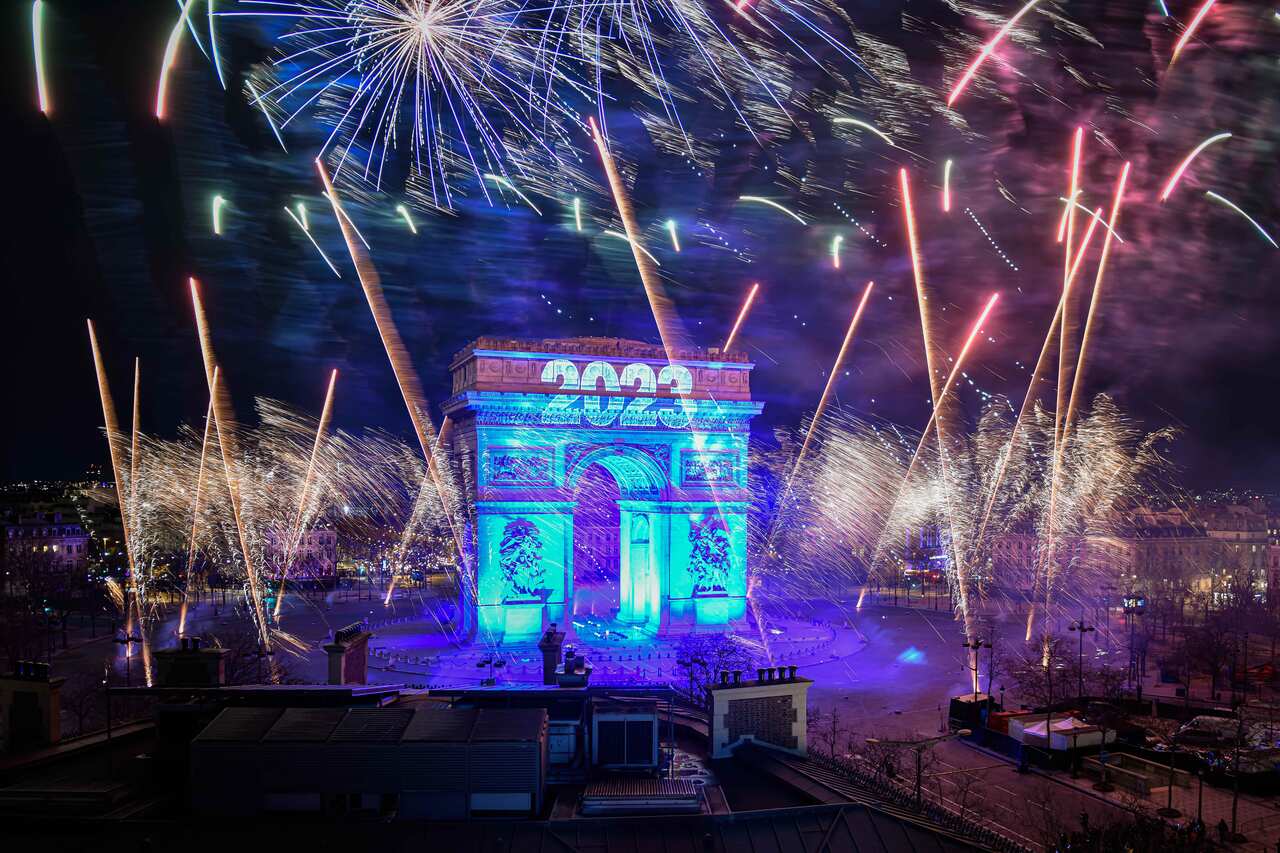 New Year's Fireworks 2023 - Paris