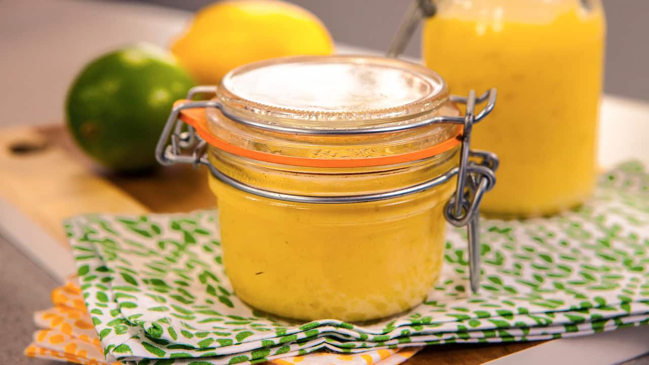 EG5_Ep39_Lemon and Lime Curd copy2.jpg