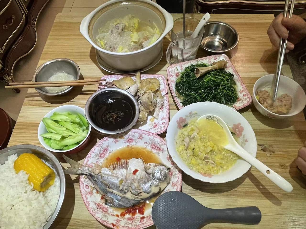 Mr. Qi Dongyi 's cooking.jpeg