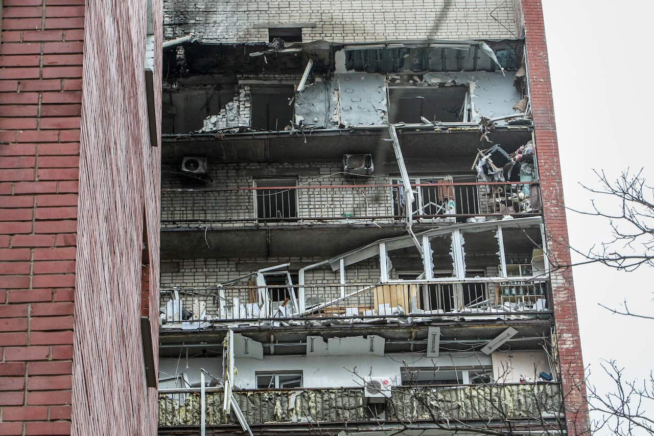 Russian army attacks apartment block with drone in Dnipro