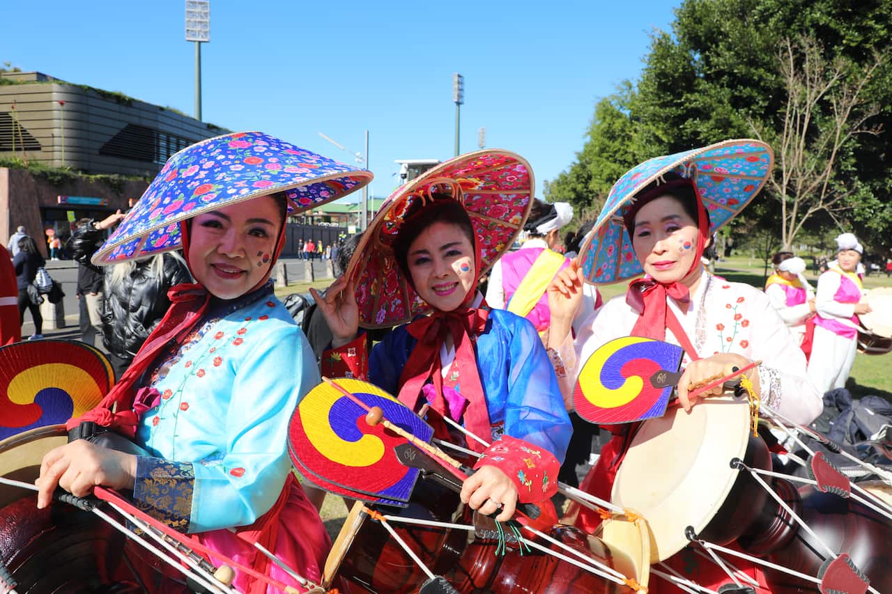 Korean dress.JPG