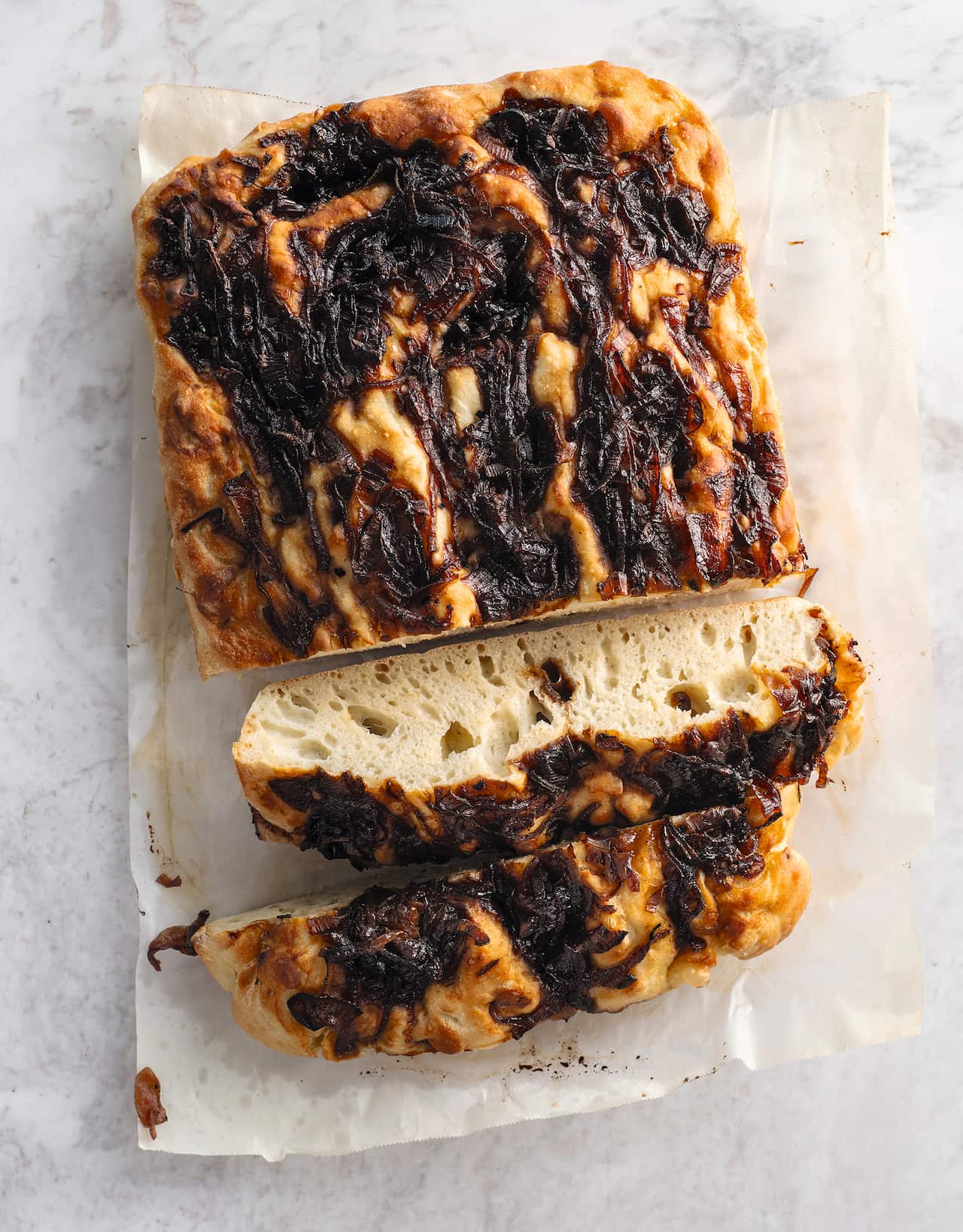 Focaccia con le cipolle_ 1800px.jpg