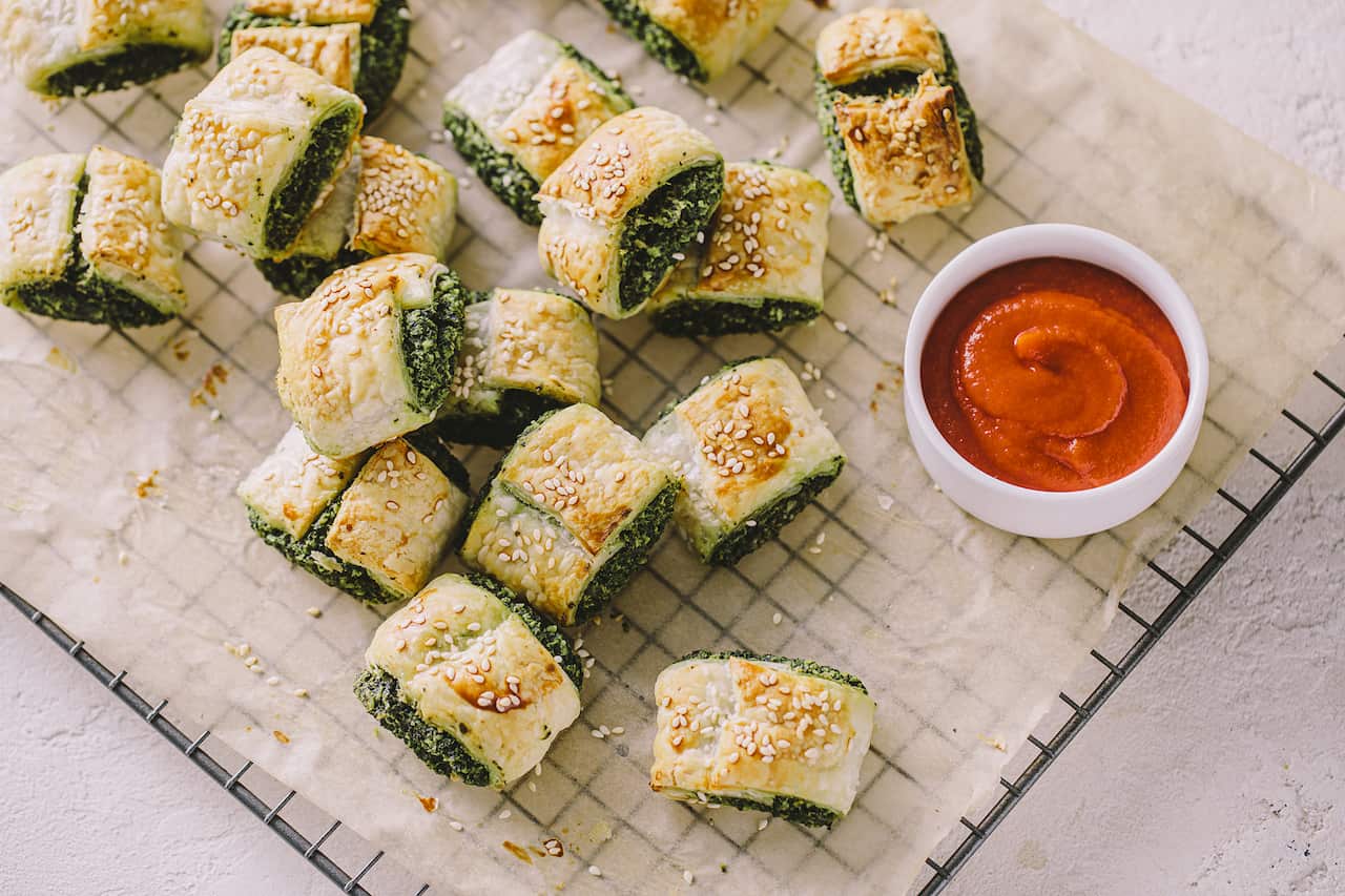 Vegan spinach and feta rolls