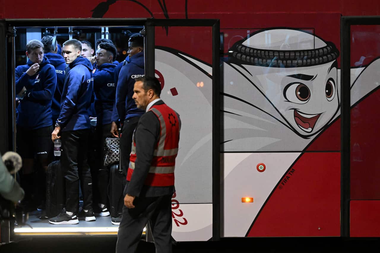 FBL-WC-2022-ARRIVAL-SUI