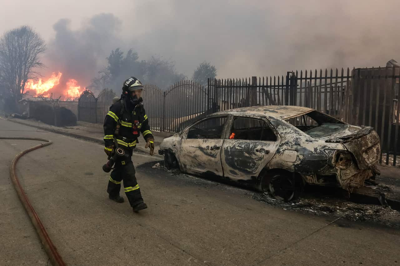 Death toll rises in southern Chile fires