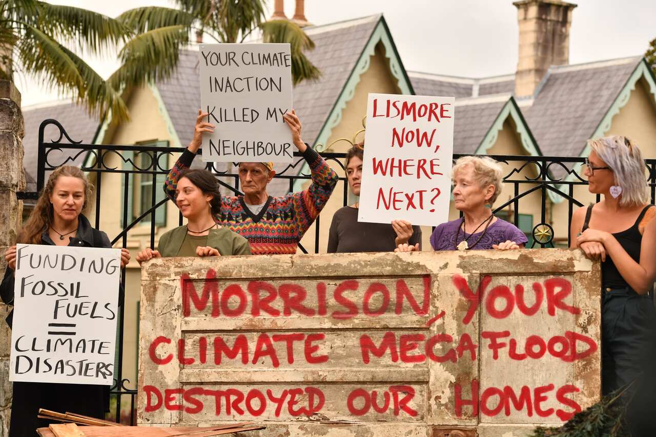 LISMORE FLOOD DUMP KIRRIBILLI HOUSE