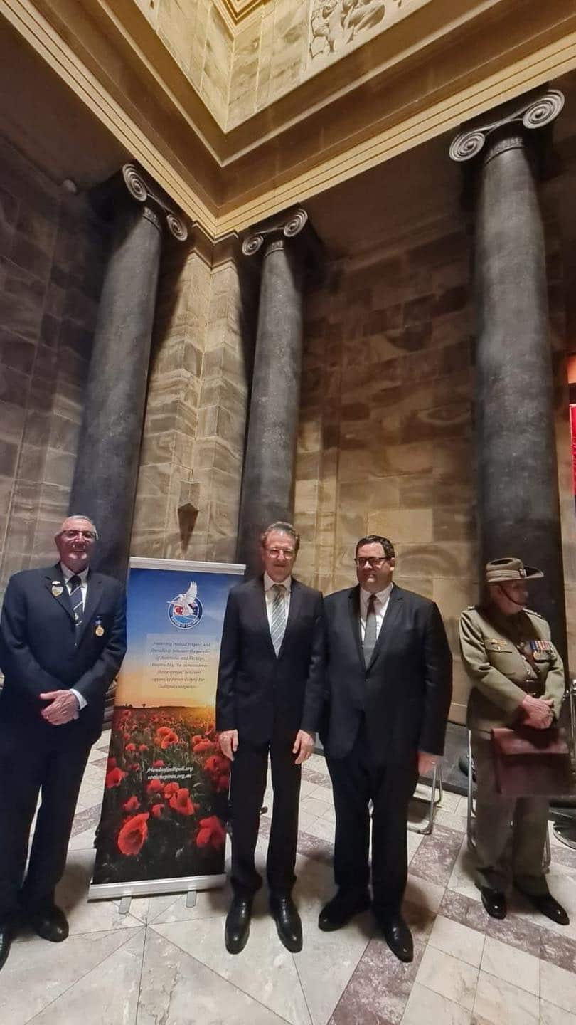 vecıhı  bey 20 aralık anma.jpg