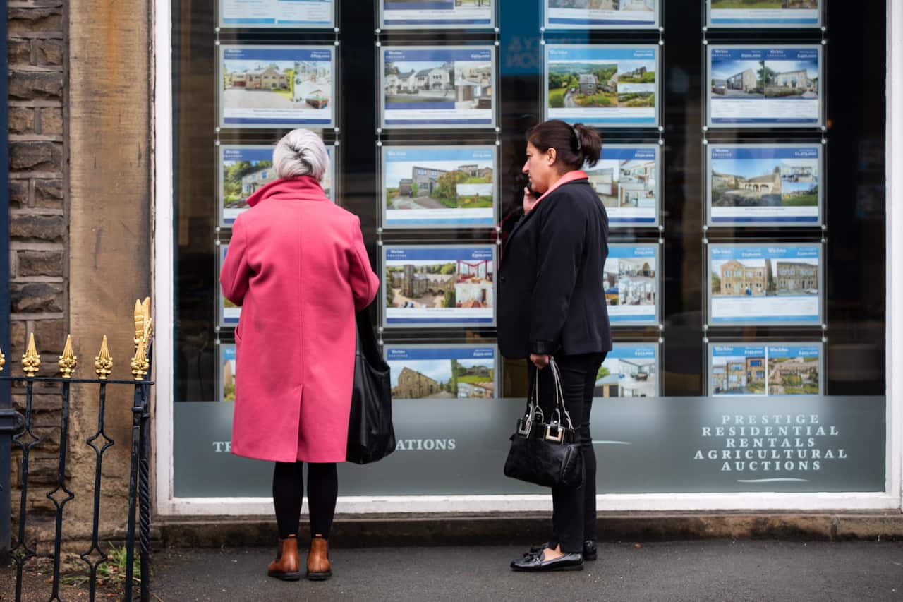 BRITAIN FINANCIAL CRISIS MORTGAGES