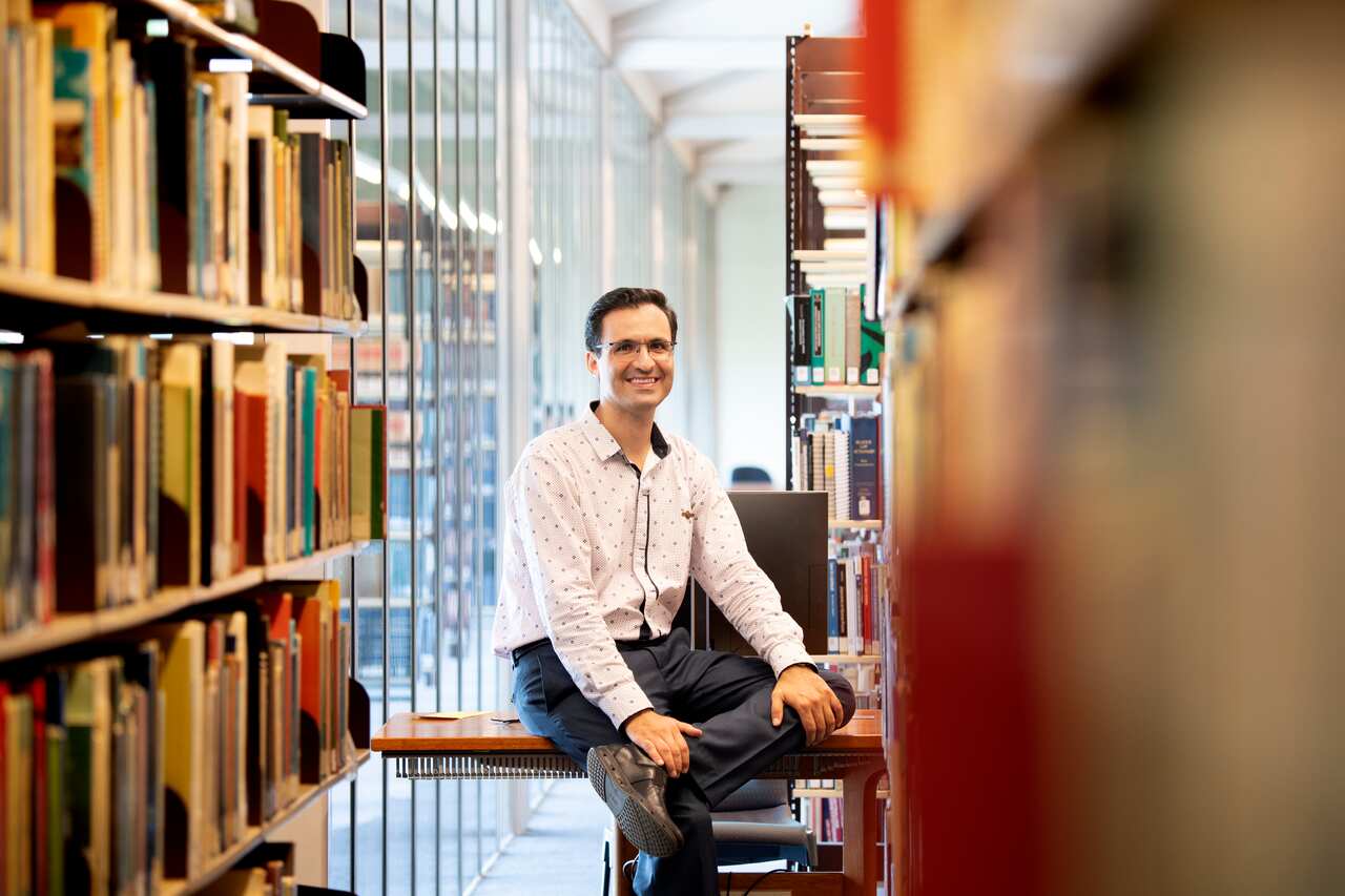 Hamid Karimi 1- Library of CDU.jpg