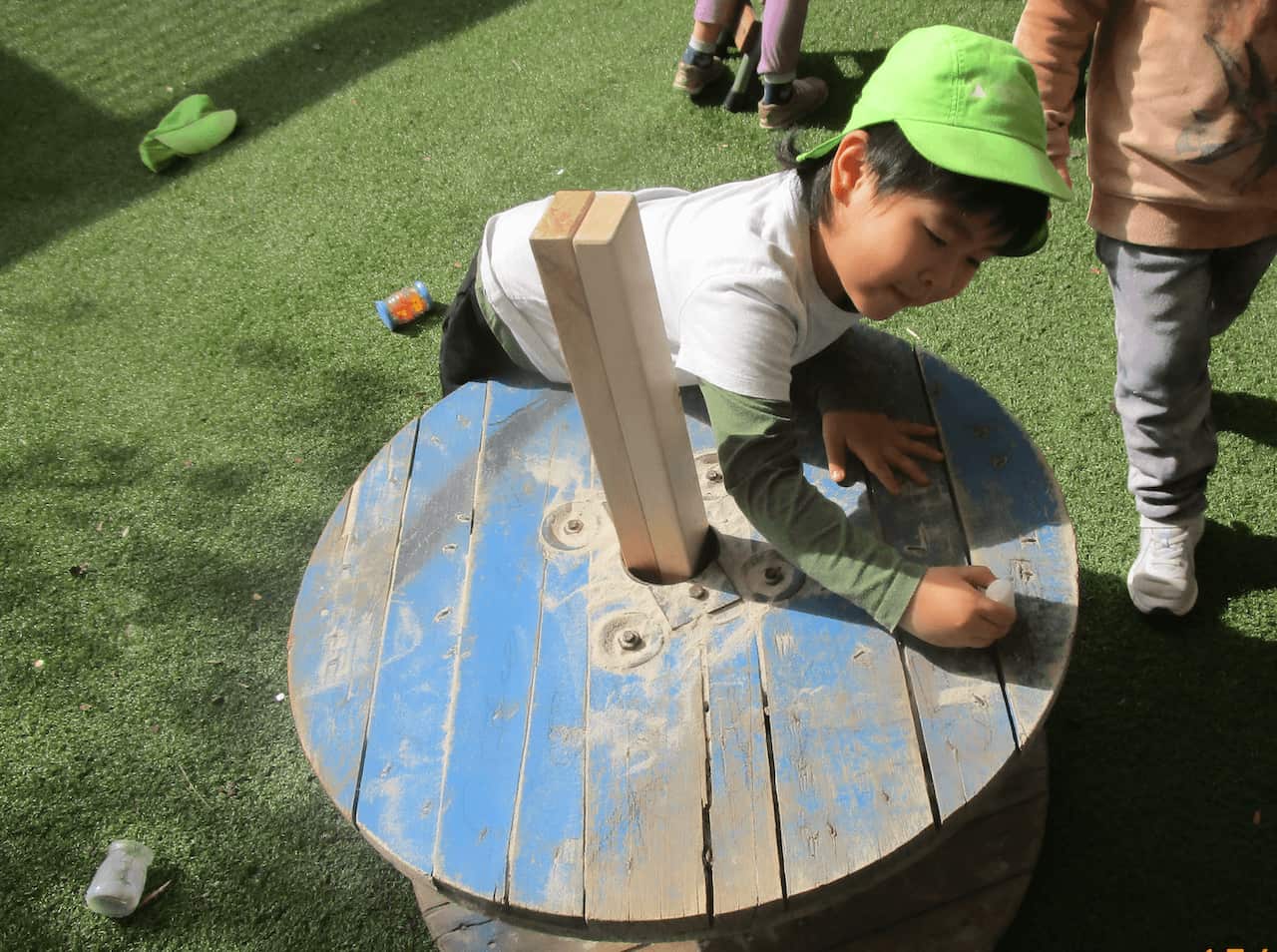 PKV STEM Sonnenuhr.png