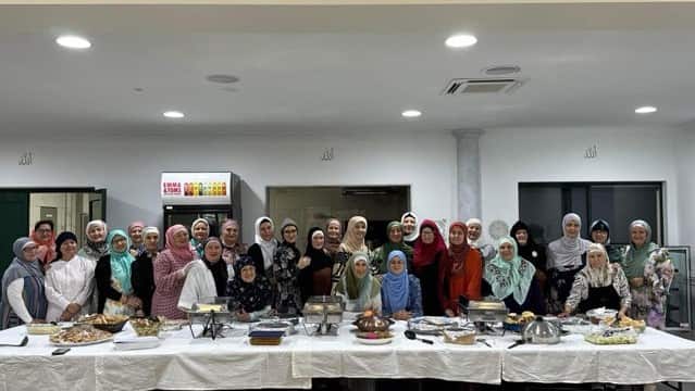 Udruženje žena ABIC Deer Park.jpg