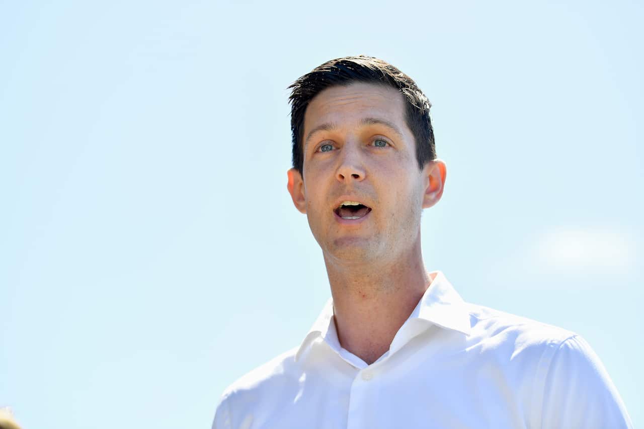 MATT KEAN OFFSHORE GAS MINING PRESSER